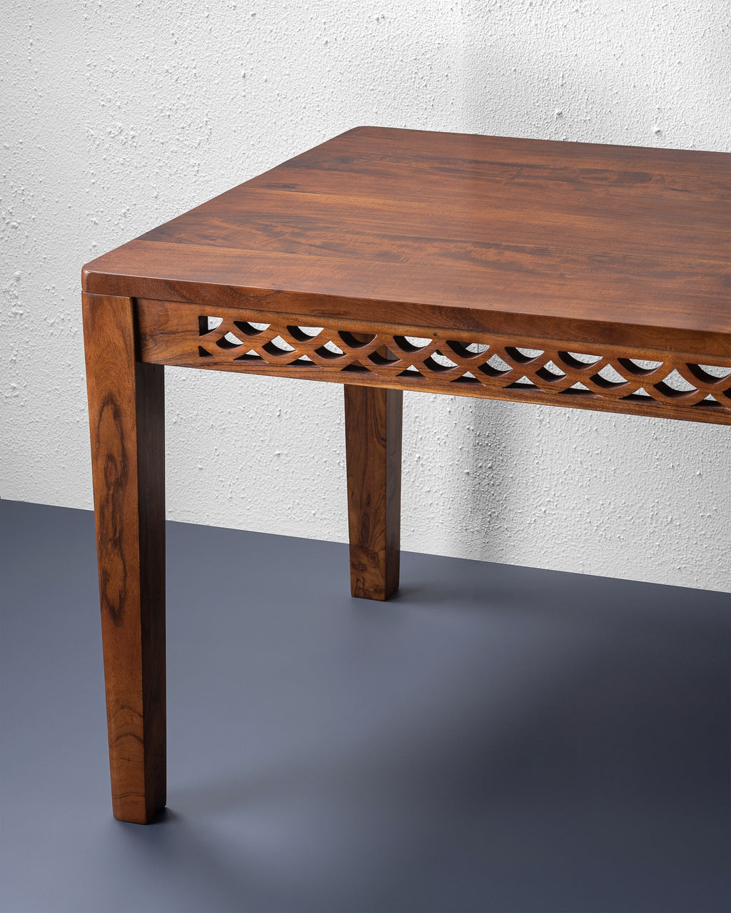 Kona Dining Table